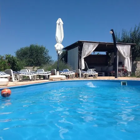 In Bratulici Mit Privatem Pool By Interhome Vakantiehuis *