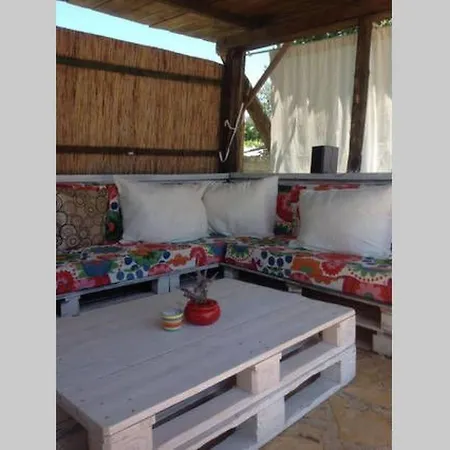 펜션 In Bratulici Mit Privatem Pool By Interhome *
